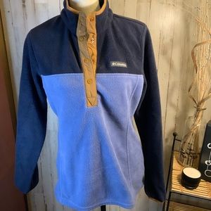Columbia two tone fleece 1/4 button pullover. Size small